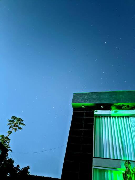 Tiny House Paraiso Minicasas Com Hidromassagem Pouso Alegre Dış mekan fotoğraf